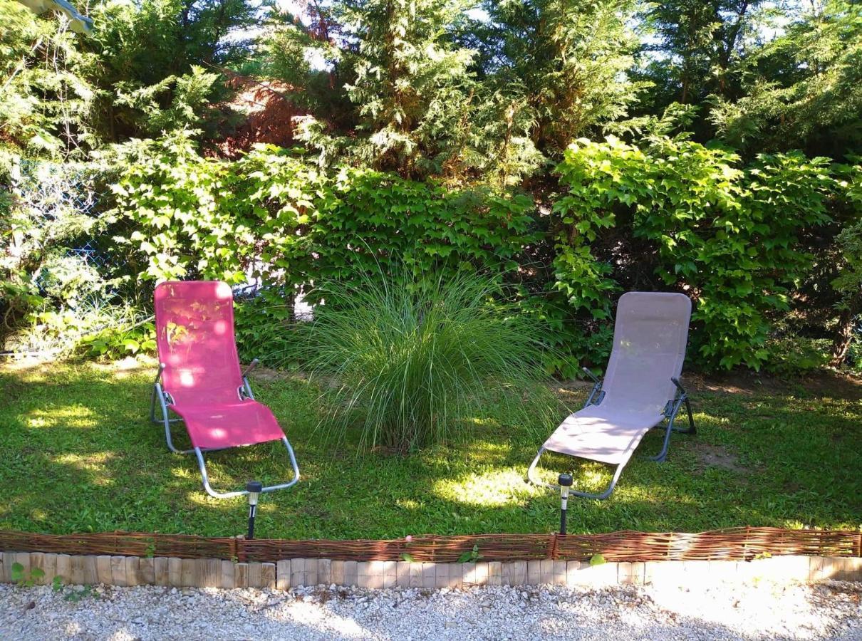Ferienwohnung Liliana Vendeghaz Balatonfůzfő Exterior foto