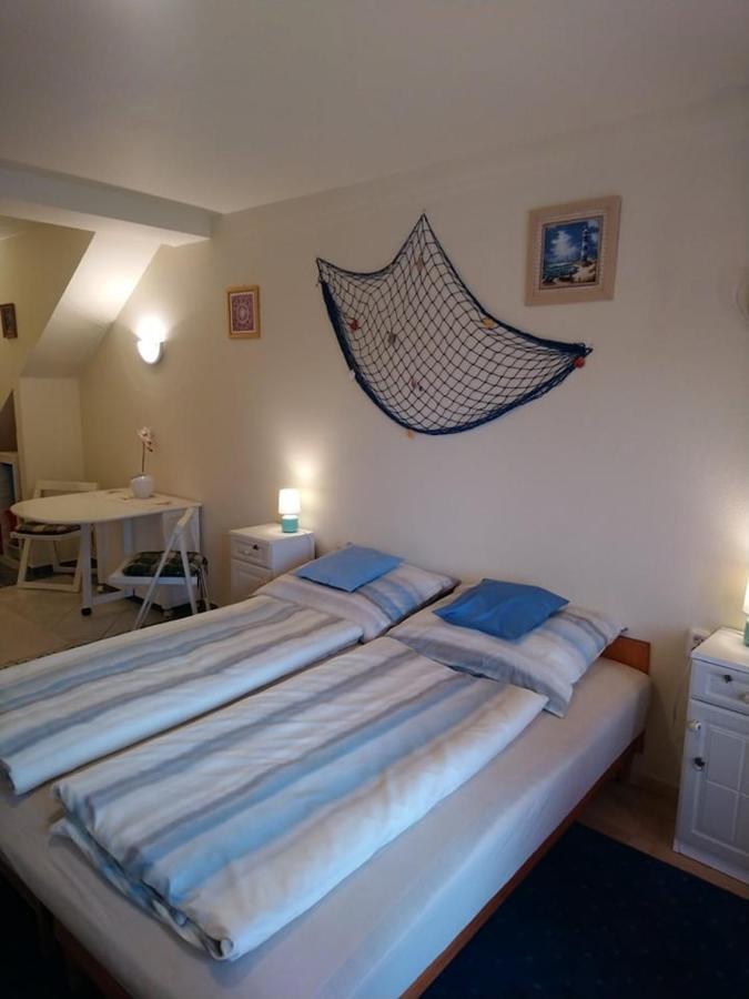 Ferienwohnung Liliana Vendeghaz Balatonfůzfő Exterior foto